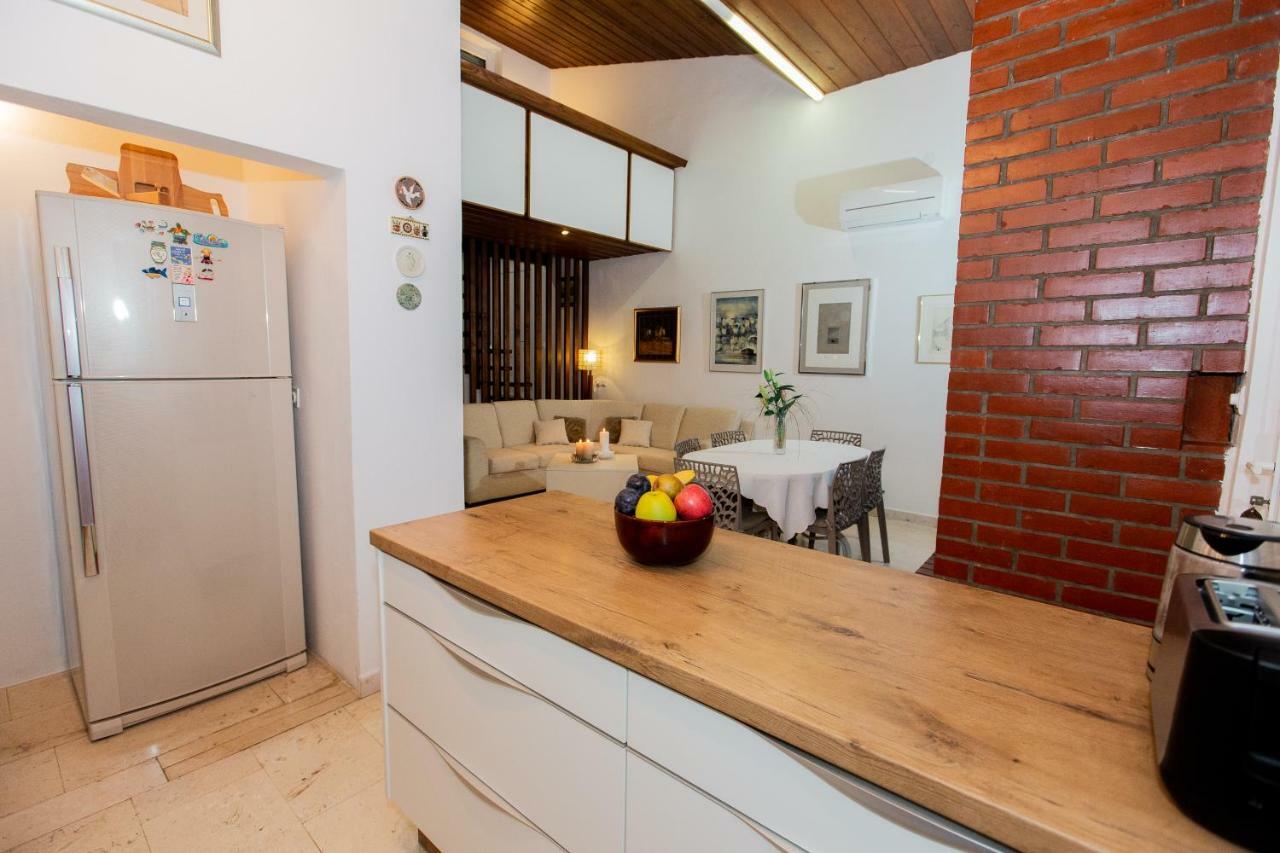 Vacation Family House On The Beach Stara Novalja Exteriér fotografie